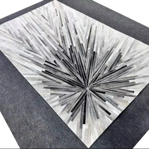 Tapis de gland tissé en coton rayé haut de gamme conception Simple pour l'entrée de coussin de canapé de salon à la maison - Product Image 1