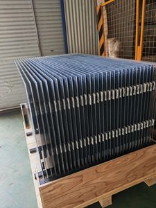 Pannello <span class=keywords><strong>Solare</strong></span> Bifacciale da 310W 330W Certificato per Alte Cariche di Vento e Neve per Regioni Montane e con Forti Precipitazioni Nevose - Product Image 6