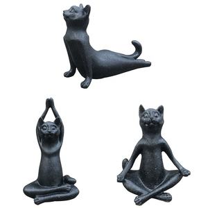 Estatua decorativa de polystone antigua personalizada, juego de gatos, estatuilla de gato de Yoga de arenisca negra de resina - Product Image 1