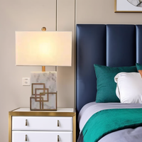 Lampe de table en marbre de luxe orientale avec texture de pierre naturelle claire, style Bauhaus, lampe de bureau pour chevet, chambre à coucher, canapé, hôtel