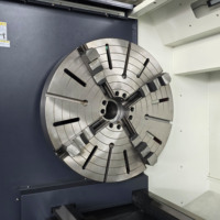 Tour à commande numérique à lit plat robuste CK61100 |   Max. Moteur de broche industriel 22 kW, portée 1000 mm, avec guidage renforcé