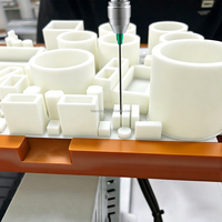 Machine de distribution de colle automatique de haute précision à 5 axes pour résine époxy, silicone liquide, adhésif, motorisée 220V, garantie 1 an