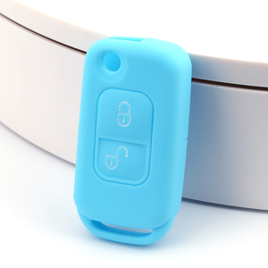 Accessoires automobiles en silicone à la mode de haute qualité pliant la couverture de clé de voiture à 2 boutons - Product Image 5