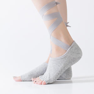 XIANGHUI venta al por mayor personalizado de alta calidad mujeres moda Ballet danza Pilates Cinta Larga antideslizante Yoga Grip Toe Calcetines - Product Image 4