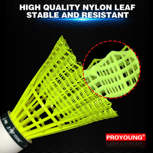 Volani da Badminton in Nylon, Stabilità di Volo Media, Velocità Media, Peso 5.3-5.5g, Confezione da 6 Palline in Nylon per Allenamento - Product Image 6