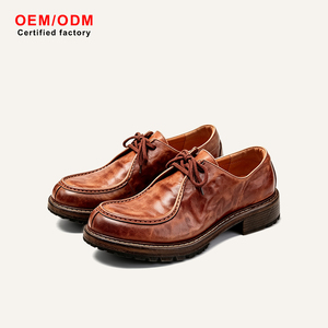 Zapatos Derby de Lujo de Cuero de Caballo con Punta Moc, 2 Ojales, Cordones, Construcción Goodyear, Suela Gruesa con Nudos, Color Cognac, Estilo Vintage Dark Academia, de Diseñador - Product Image 1
