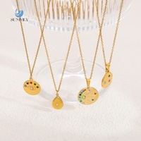 SUMMLY Collier Pendentif Étoile Octogonale Ovale en Zircon Plaqué Or 18 carats en Acier Inoxydable, Style Vintage Simple Quotidien, Idéal pour les Fêtes