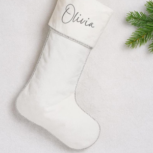 Calcetín Navideño de Terciopelo al por Mayor, Personalizado con Cordón Trenzado y Bordado Personalizado para Niños - Product Image 5