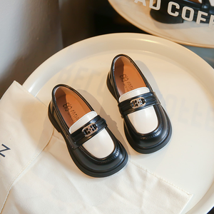 Zapatos Casuales Planos para Niños, Estilo Coreano, Mocasines de Cuero PU Suaves y Cómodos, Diseño sin Cordones, Plataforma Moderna para Niños y Niñas - Product Image 5