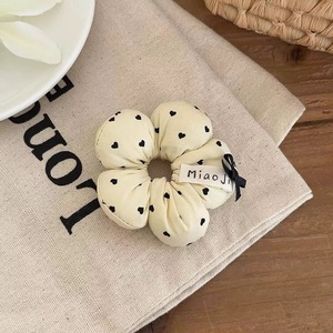 Élastique à cheveux en coton doux pour enfants, avec nœud et motif cœur, pour filles, style scrunchie - Product Image 3