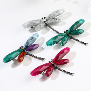 Broches de Libélula Clásicos de Joyería de Diseño, Broche de Insecto de Resina, Regalo para Fiestas, Broche de Moda para Trajes y Decoración de Ropa - Product Image 1
