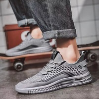 Chaussures de course confortables pour hommes à semelle extérieure en caoutchouc souple, légères, respirantes, en maille, à enfiler, à bout rond, tendance