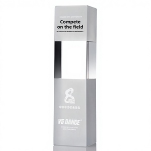 Trofeo <span class=keywords><strong>de</strong></span> <span class=keywords><strong>Cristal</strong></span> Tallado <span class=keywords><strong>de</strong></span> Alta Calidad con Letras Personalizadas, Columna Cuadrada Transparente, Estrella <span class=keywords><strong>de</strong></span> Cinco Puntas, HF-989, Premios Anuales - Product Image 6