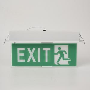 Insegna di Emergenza LED per Evacuazione EXIT in Ferro+Acrilico di Alta Qualità a Basso Costo, Batteria Ni-Cd, 1,5 Ore di Autonomia - Product Image 1