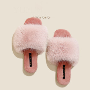 Pantoufles pour femmes en fausse fourrure de vison, chaudes, douces, antidérapantes, semelle en caoutchouc, chaussures d'intérieur pour la maison, automne-hiver - Product Image 4