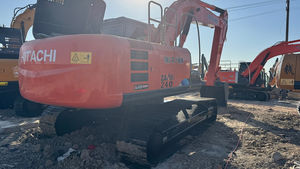 Excavadora Hitachi ZX240 de segunda mano de alta calidad. Una marca japonesa de confianza. - Product Image 2