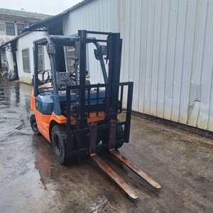 Used Toyota FG25 2.5T <b>Forklift</b> Truck Hydraulic LP Gas Engine 2.5-3 Ton 4300KG - Product Image 2