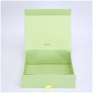 Eco Friendly Recycled Materials Magnet Gift <b>Box</b> with Embossing Matt Lamination Luxury Packaging with Handles - Product Image 4