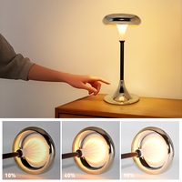 Le salon portatif moderne de restaurant de gradation a mené les lumières de pièce de lampe de table sans fil intelligentes