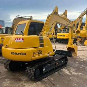 Mini-excavatrice Komatsu PC60 6 tonnes d'occasion à faible prix, 95 % neuve, faible nombre d'heures de fonctionnement, moteur puissant, certifiée CE/EPA - Product Image 1