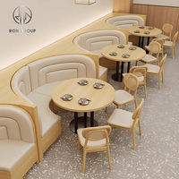 Meubles modernes carrés en bois et en cuir pour café, thé, restaurant, canapés, ensembles de meubles, banquettes, table et chaises