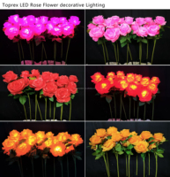TOPREX Bon prix Roses blanches et rouges artificielles à LED, fleurs dorées et roses pour la décoration de jardin extérieur et de mariage