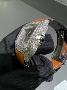 Reloj Mecánico Automático de Acero Inoxidable de Primera Calidad, con Piedras de Moissanita, Diseñado para un Estilo de Lujo Impecable - Product Image 4