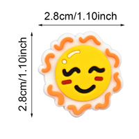 Vente en gros Nouveau logo en PVC Sabot d'équipe en PVC Chaussures de soleil de dessin animé Accessoires de fierté Accessoires d'infirmière