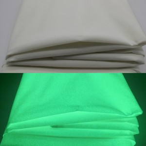 Tessuto auto-luminoso personalizzato bagliore in tessuto scuro luminoso fluorescente tessuto materiali per l'abbigliamento - Product Image 2