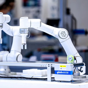 Robot ưu tú ec612 cánh tay robot 6 trục tự động được thiết kế để xử lý và hàn các nhiệm vụ, với khả năng tải trọng 12kg - Product Image 4