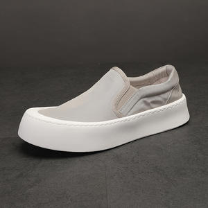 Baskets sportives à plateforme pour hommes, à enfiler, à semelle épaisse, athlétiques, en cuir, et mocassins à plateforme pour femmes - Product Image 1