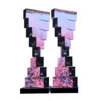 Pantalla LED de 8 capas, 360 grados, 360 grados, rotación con un clic, combinación flexible con dos grupos de pantallas giratorias según sea necesario