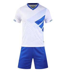 Kunden spezifisches schnell trocknendes sublimiertes Fußball trikot für Männer OEM-Service geliefert Automat isierte Schneid sätze Leere Fußball uniform - Product Image 1