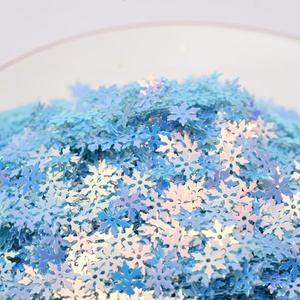 Lentejuelas Doradas de Copo de Nieve de 9mm, Material de PVC para Decoración de Uñas, Parches para Carcasas de Teléfono Móvil, Material DIY con Cuentas Rellenas de Slime y Cristal para Prendas - Product Image 5