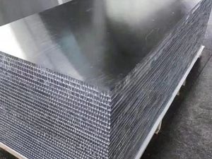 บอร์ดวัสดุก่อสร้างหุ้มผนังตกแต่งทำจากอะลูมิเนียมผสมลายนูน - Product Image 3