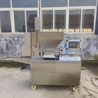 Presse à hamburgers automatique commerciale en acier inoxydable 304, plateau de 140 mm, convoyeur, production de 70-180 kg/h, moteur, pompe, roulement, multi-tension