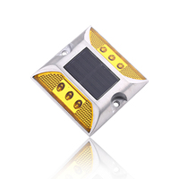 Goujon de route en verre trempé solaire led intégré 101mm, lumière clignotante solaire bon marché