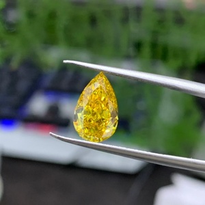 Diamants de laboratoire cultivés en laboratoire de forme poire, couleur jaune orangé vif, certifiés IGI, HPHT, 2,31 carats, VS1 - Product Image 3