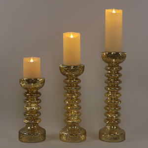 Ensemble personnalisé de 3 bougeoirs à pilier en verre cristal coloré taillé lumineux pour décoration de table de mariage à vendre - Product Image 2