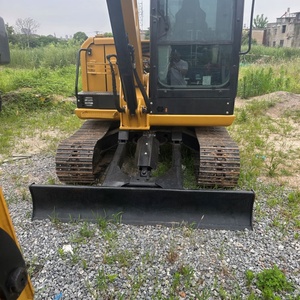 Excavadoras Usadas Cat305.5E2, Miniexcavadoras Caterpillar Cat305.5E2/306E2/308E2 de 5 Toneladas para Uso Doméstico en Venta a Precios Bajos - Product Image 3