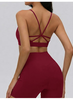 Soutien-gorge de sport respirant à bretelles croisées au dos, séchage rapide, en Spandex/Nylon, col en V profond, rembourrage amovible, maintien moyen, idéal pour le yoga et la gym