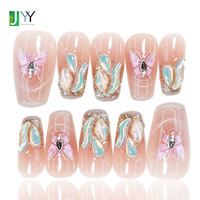 Ongles à presser en gel 3D effet cristal papillon éthéré, luxueux, faits main, couleur nude glamour, forme cercueil, en acrylique, tailles XS S M L, sur mesure