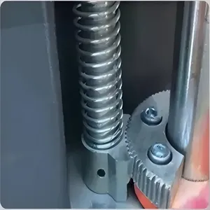 Elevador de Autos de Dos Postes, Fabricado en China, Accionamiento Hidráulico, Certificación CE/ISO, 10 Años de Garantía, Capacidad de Elevación de 4500 kg, para <span class=keywords><strong>Taller</strong></span> - Product Image 4
