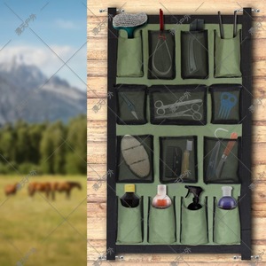 Bolsa colgante Stable Beauty, organizador de almacenamiento multiusos para maquillaje y uso ecuestre, color gris, verde y café - Product Image 4