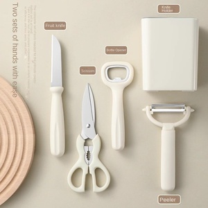 Set di 5 Utensili da Cucina Manuali in Acciaio Inox: Coltello per Frutta, Pelapatate, Sbattitore, Forbici - Product Image 3