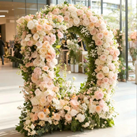 Arche florale personnalisable avec lettres et chiffres, lettres et chiffres floraux sur pied pour la décoration de mariage