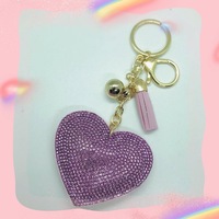 Porte-clés en forme de cœur, couleur unie, avec pendentif breloque pour sac, mignon et moderne, avec pompon