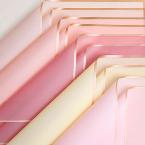 ورق تغليف زهور شفاف مقاوم للماء بإطار ذهبي على الطراز الكوري، الأكثر مبيعًا - Product Image 3