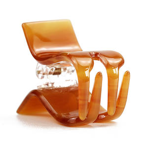 YIYI estilo coreano dulce y lindo acetato pinzas para el pelo para niños rojo blanco negro personalizado Bobby Pins Mini pinza para el pelo al por mayor - Product Image 4