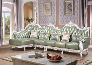 Ensemble <span class=keywords><strong>de</strong></span> canapés Renaissance italienne avec accents dorés, revêtement en cuir véritable <span class=keywords><strong>marron</strong></span> et noyer sculpté à la main pour villas et appartements <span class=keywords><strong>de</strong></span> luxe - Product Image 3